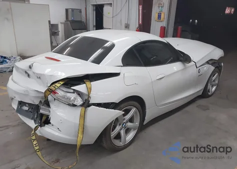 2013 BMW Z4 Sdrive28I z USA, uszkodzony, nr VIN WBALL5C53DJ104021